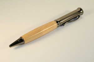 Classic pen in apple with gunmetal finish