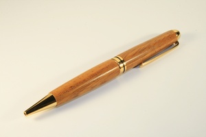Classic pen in mango with 24 carat gold finish