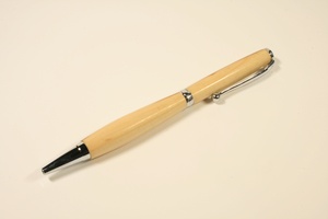 Slimline pen in apple with chrome finish