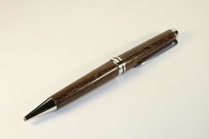 Classic pen in panga panga with chrome finish